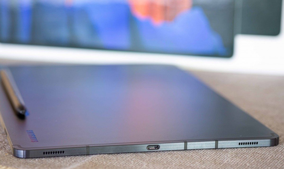 The Samsung Galaxy Tab S9 Ultra will be a very thin yet massive and powerful tablet