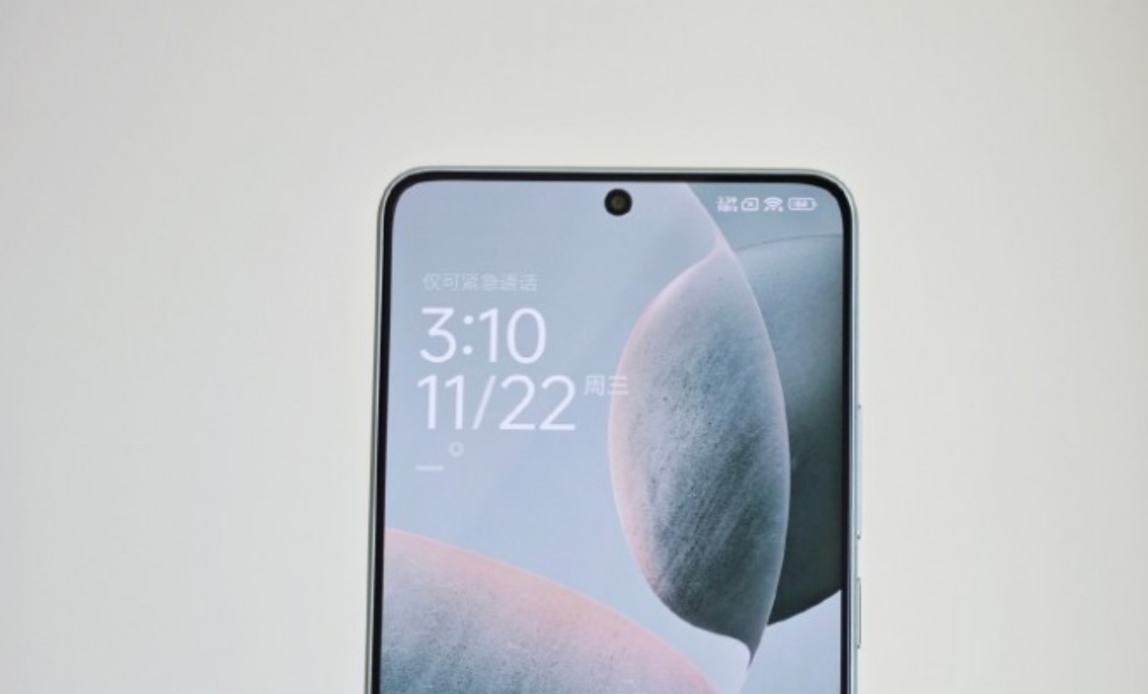 Redmi K70E is shown in the images