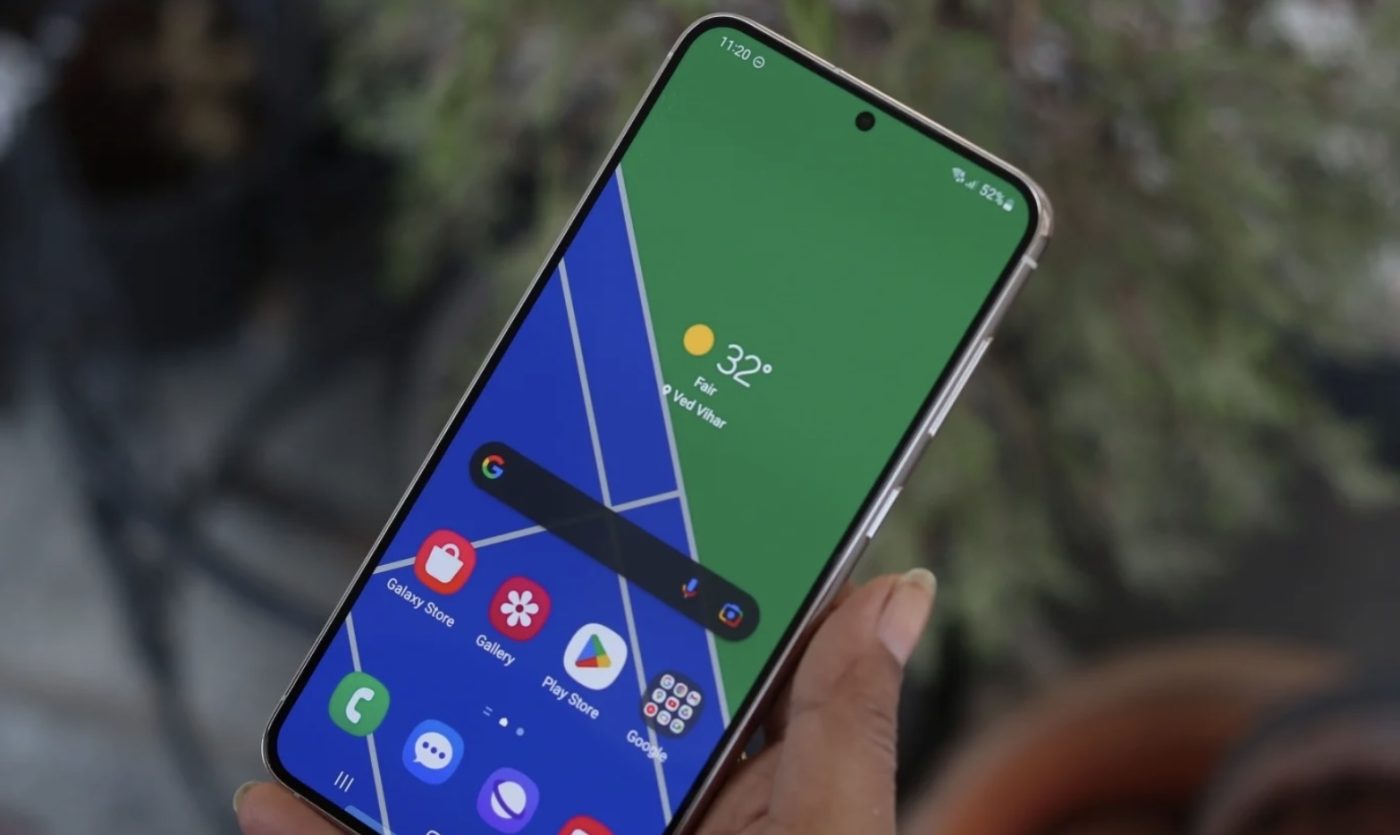 Google is causing a display error on Samsung phones after the latest update