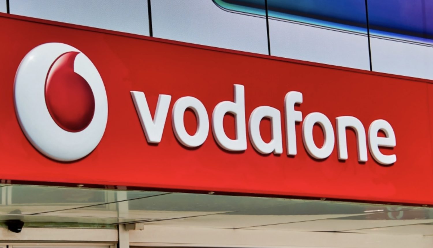 Itt vannak a Vodafone új csomagjai, megszűnnek a RED és a GO tarifák