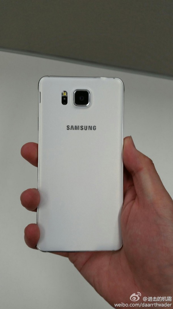 Samsung-Galaxy-Alpha-05