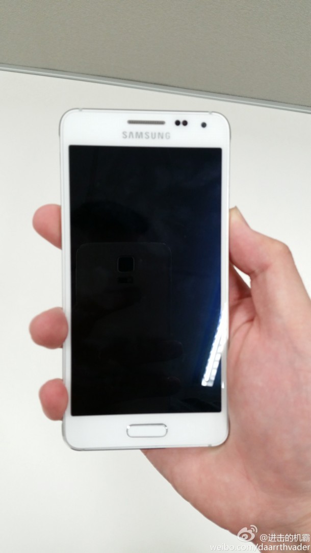Samsung-Galaxy-Alpha-06