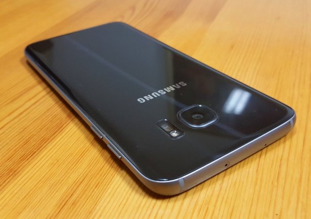 Samsung-Galaxy-S7-edge-NapiDroid-15