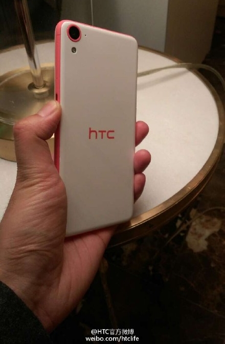 The-HTC-Desire-826 (2)